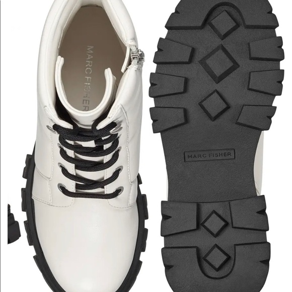 NWT Marc Fisher Amita Lace-Up Lug Boot - Picture 3 of 9